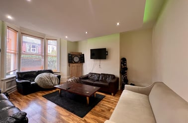 Queens Road, Jesmond, Newcastle - Image 2